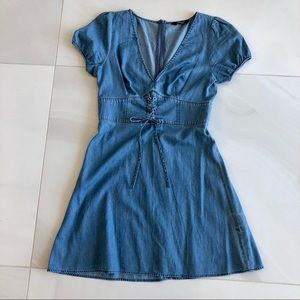 Express Denim Dress Short Sleeves and Lace Front